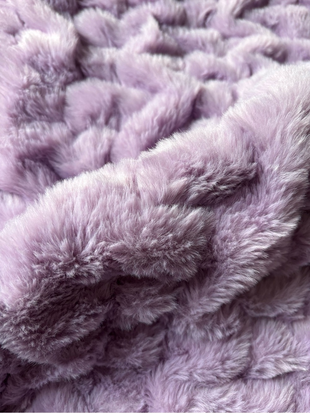 Plush Lilac Purple Plush Faux Fur Throw Blanket - Soft Cozy Home Bedding